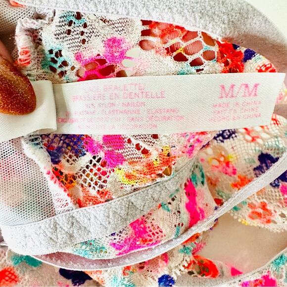 VS VICTORIAS SECRET PINK Lace White Red Blue Floral Print Ruffle Bra Bralette M - Picture 7 of 11